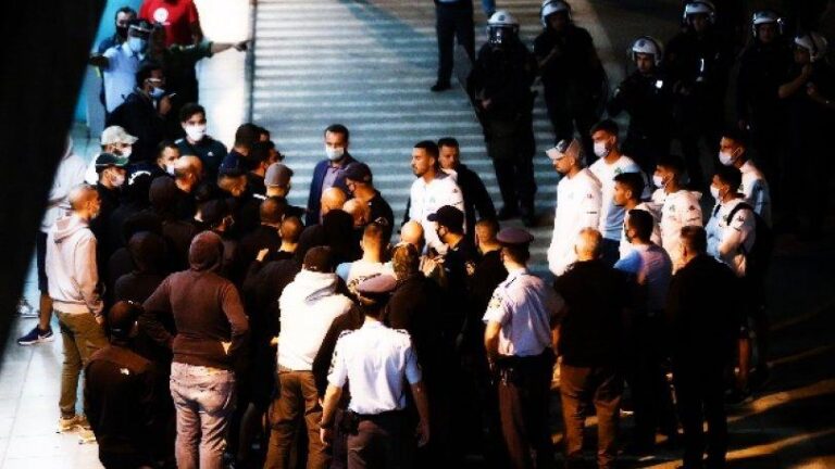 Οπαδοί του Παναθηναϊκού απαίτησαν… μπάλα και νίκη