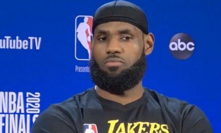 Απάντησε ο Λεμπρόν γιατί έφυγε πριν τη λήξη από το παρκέ (ΒΙΝΤΕΟ)