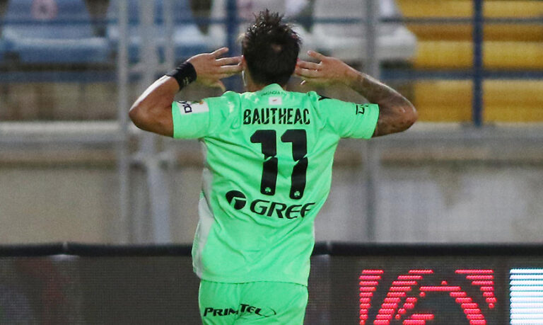 Μποτεάκ: «Γιατί παίξαμε στις 16:00, είμαστε στην Κύπρο και κάνει ζέστη »