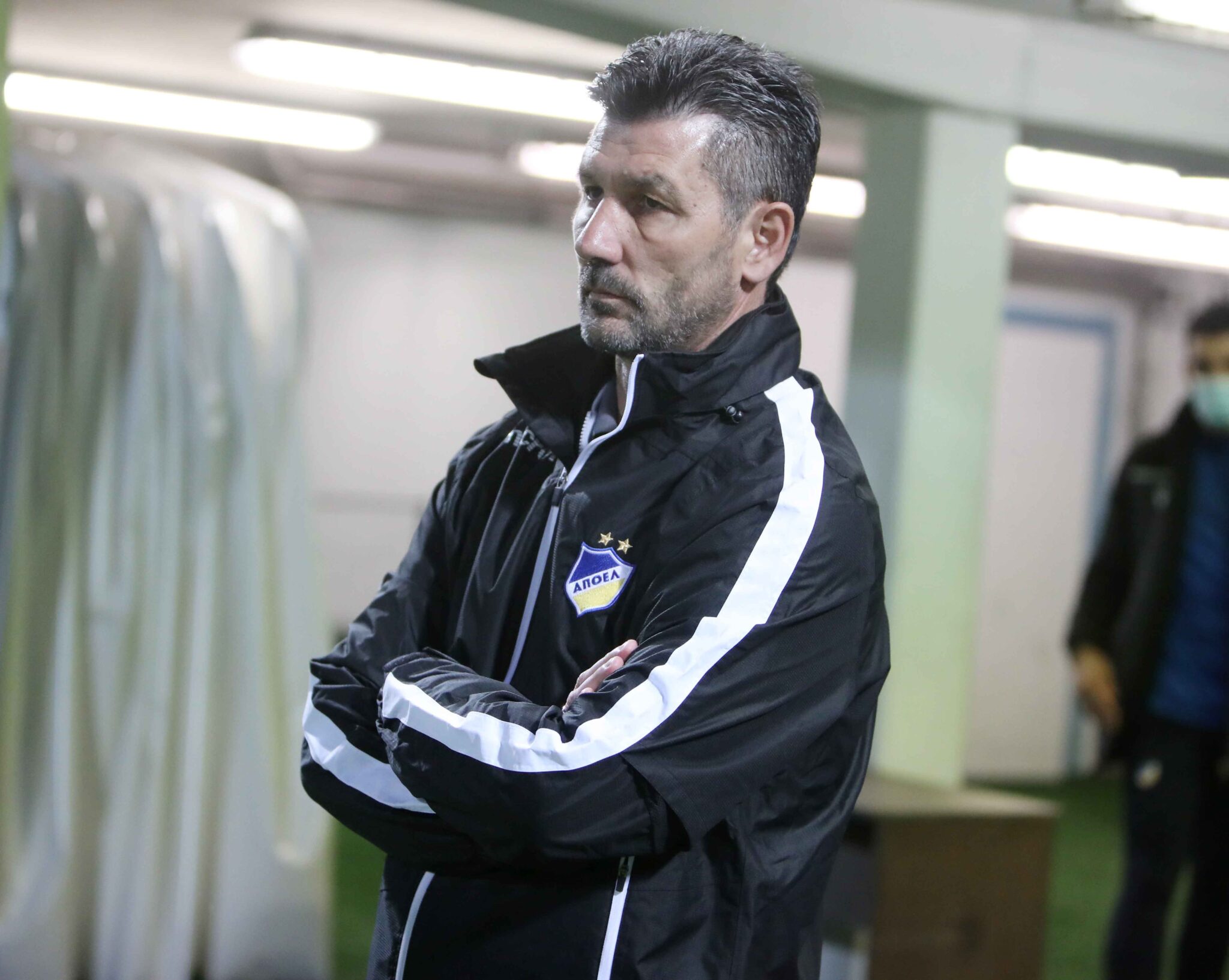 Tα μπακ καθορίζουν το πλάνο στον ΑΠΟΕΛ