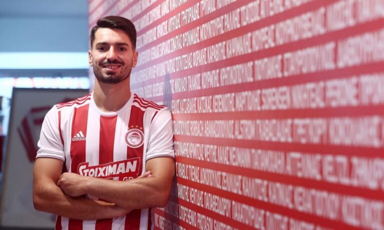 Με Πέπε στο φιλικό ο Ολυμπιακός