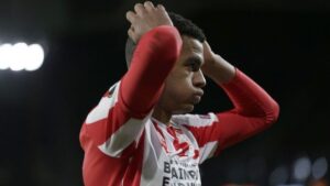 Ανακοίνωσε πέντε κρούσματα κορωνοϊού η Αϊντχόφεν