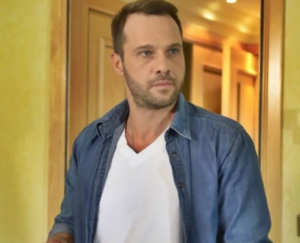 Ο Μέμος Μπεγνής "απορρίπτει" το ενδεχόμενο οικογένειας, παιδιών και γάμου (VID)