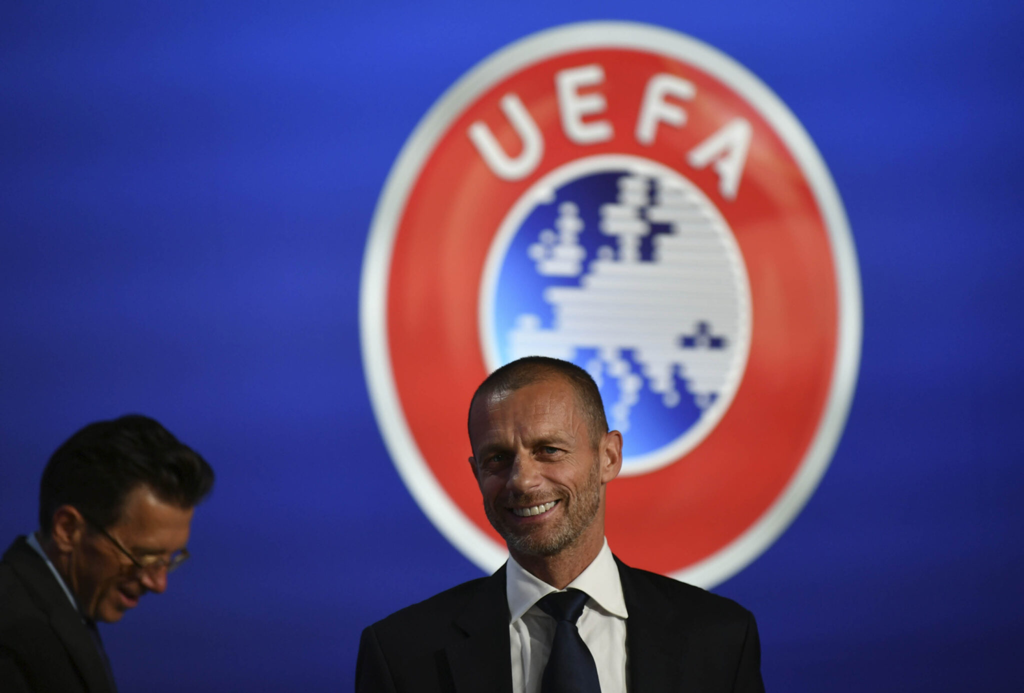 UEFA: Απαγόρευσε τη διεξαγωγή των ευρωπαϊκών αγώνων σε Αρμενία και Αζερμπαϊτζάν