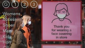 Βρετανοί σχεδιάζουν να μολύνουν εθελοντές με κορωνοϊό για έρευνες