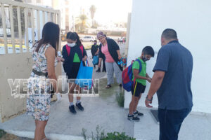 Με μάσκες και αντισηπτικά επιστρέφουν στα θρανία οι μαθητές στα κατεχόμενα