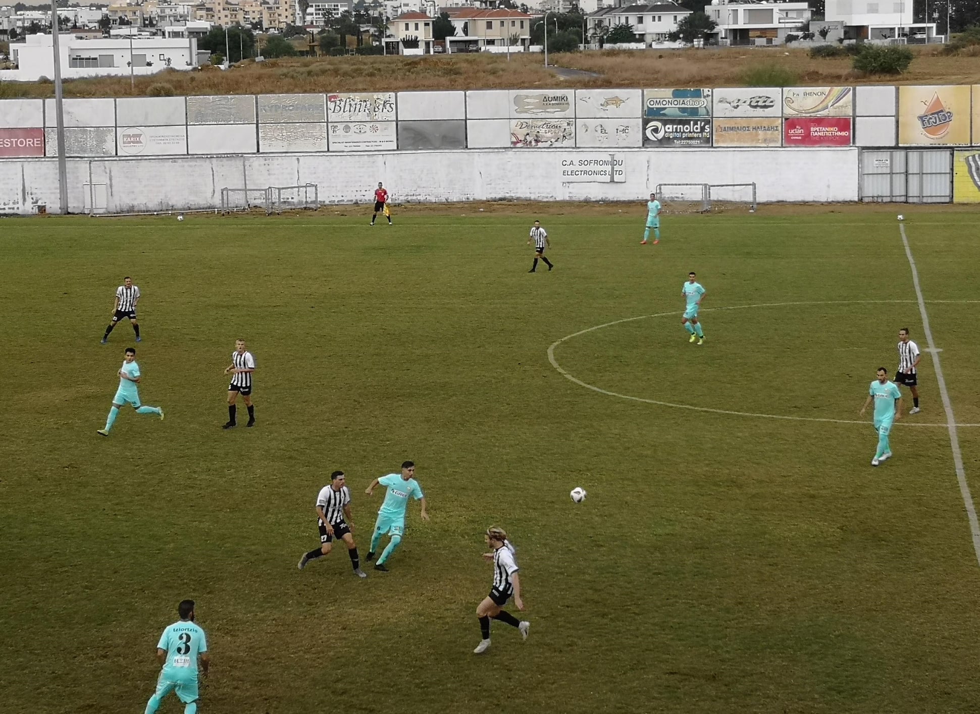 Προχώρησαν με εκτός έδρας νίκες Άρης και Οθέλλος