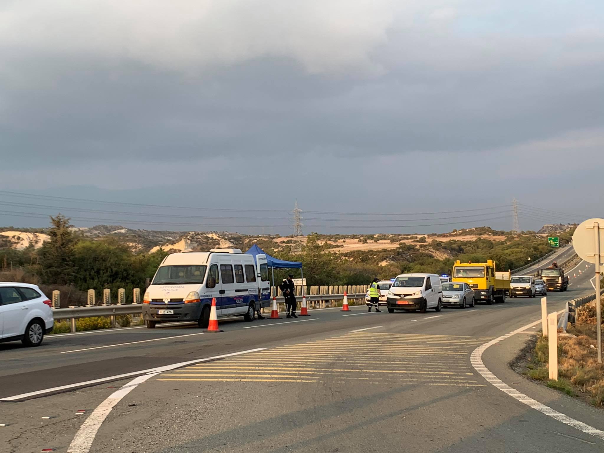 Δεν επέτρεψαν σε 103 πολίτες να περάσουν από τα μπλόκα (ΦΩΤΟ)