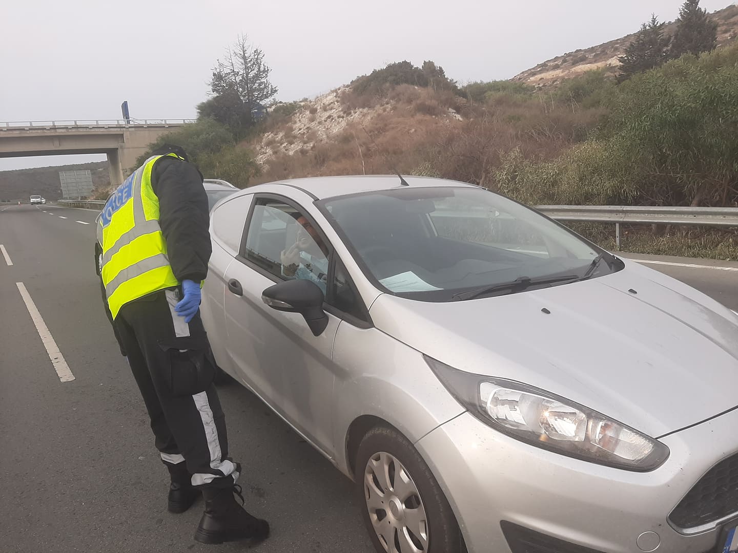 Black Thursday στα σημεία ελέγχου: Νέες εκπτώσεις στη διακίνηση οδηγών (ΒΙΝΤΕΟ)