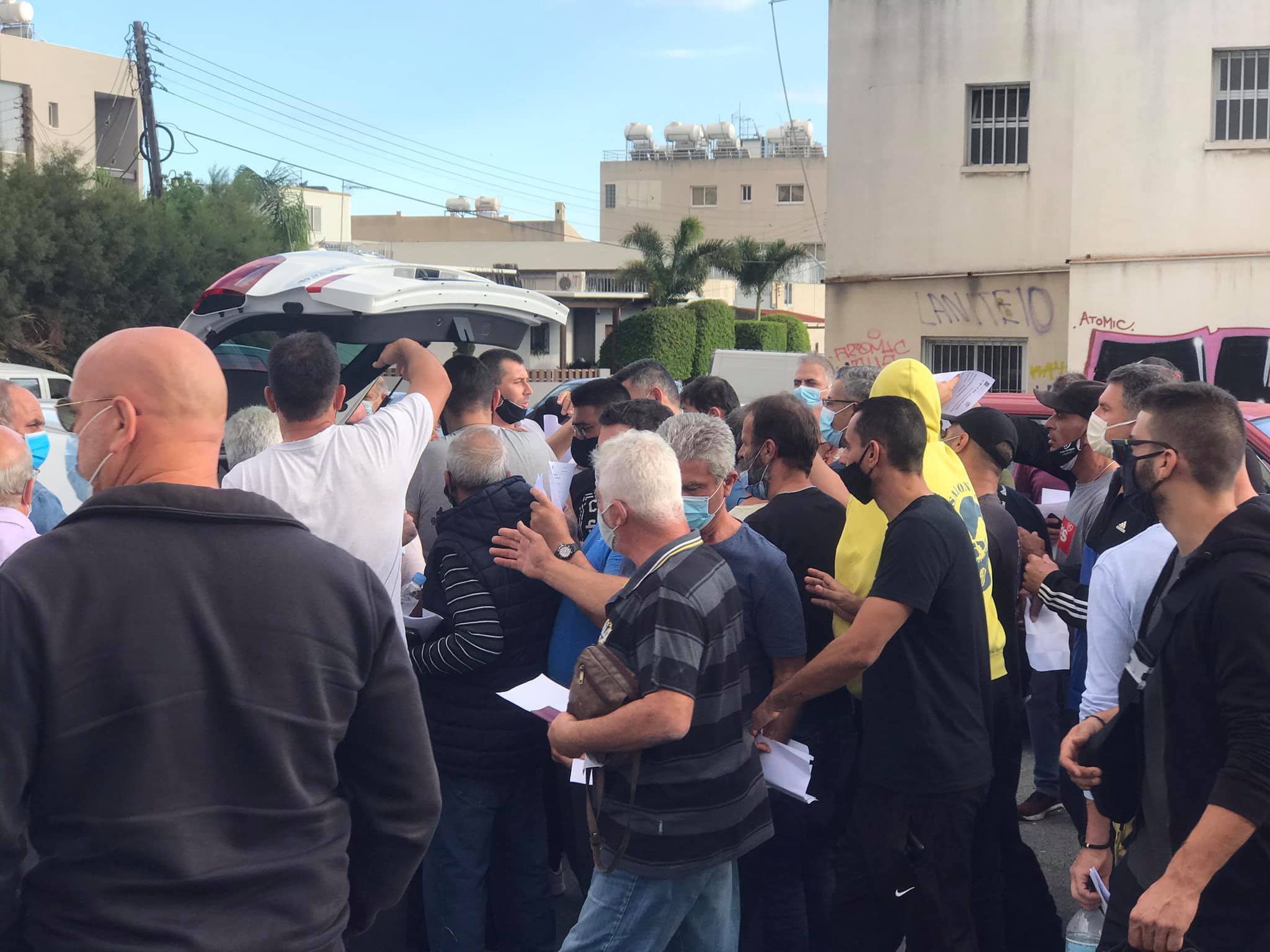 ΒΙΝΤΕΟ: Kαυγάδες στη Λεμεσό για ενα test κορωνοϊού