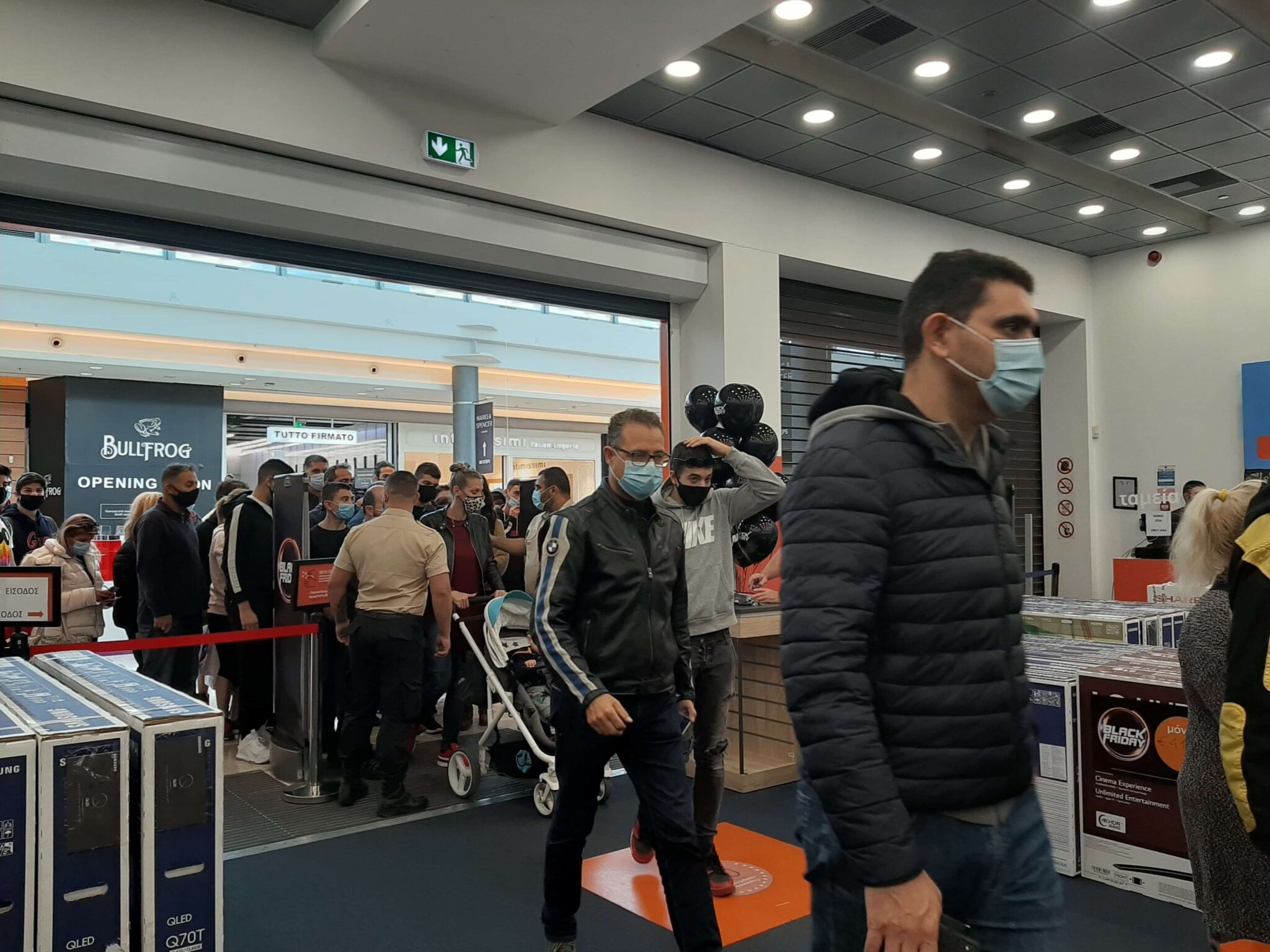 Black Friday σε Λεμεσό και Πάφο όταν επαναλειτουργήσουν τα καταστήματα (BINTEO)