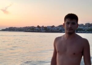 Αυτός είναι ο 25χρονος Θοδωρής Παυλίδης που "έχασε" την μάχη με τον κορωνοϊό