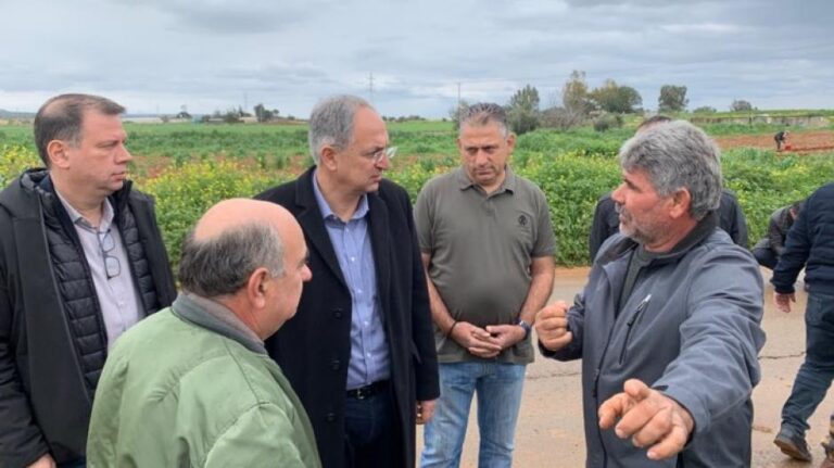 Νέα μέτρα στήριξης του αγροτικού τομέα ανακοίνωσε ο Κώστας Καδής