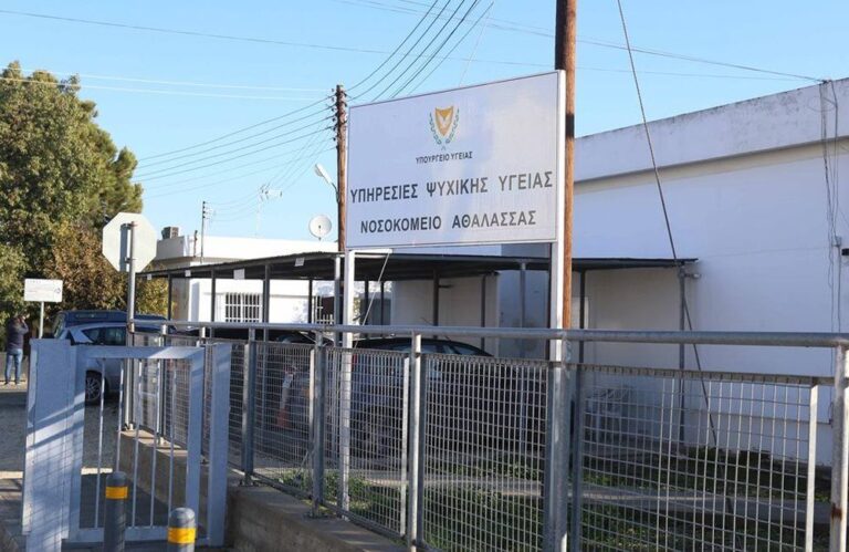 Άθλιες συνθήκες διαβίωσης λέει η ΠΑΣΥΝΟ, κατάλληλος ο χώρος απαντά ο ΟΚΥπΥ (VID)