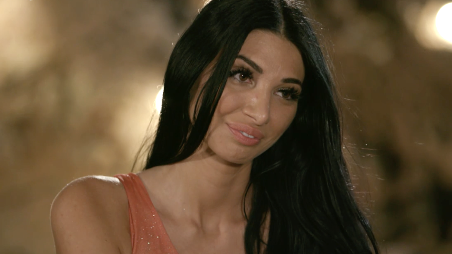 Η Σία του "Bachelor" έχει αδερφή! Είναι εκθαμβωτική με άκρως φυσική ομορφιά(VID)