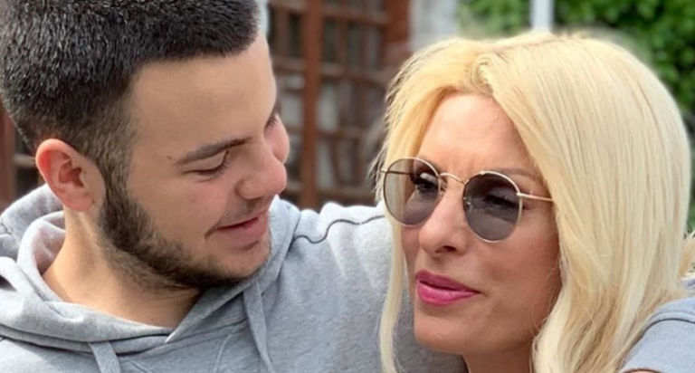 Γενέθλια για τον Άγγελο Λάτσιο! Οι ευχές και η φωτογραφία με την αδερφή του