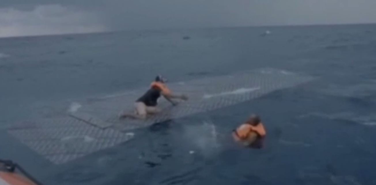 ΒΙΝΤΕΟ: Η σπαρακτική κραυγή μάνας τη στιγμή που χάνει το παιδί της στη Μεσόγειο