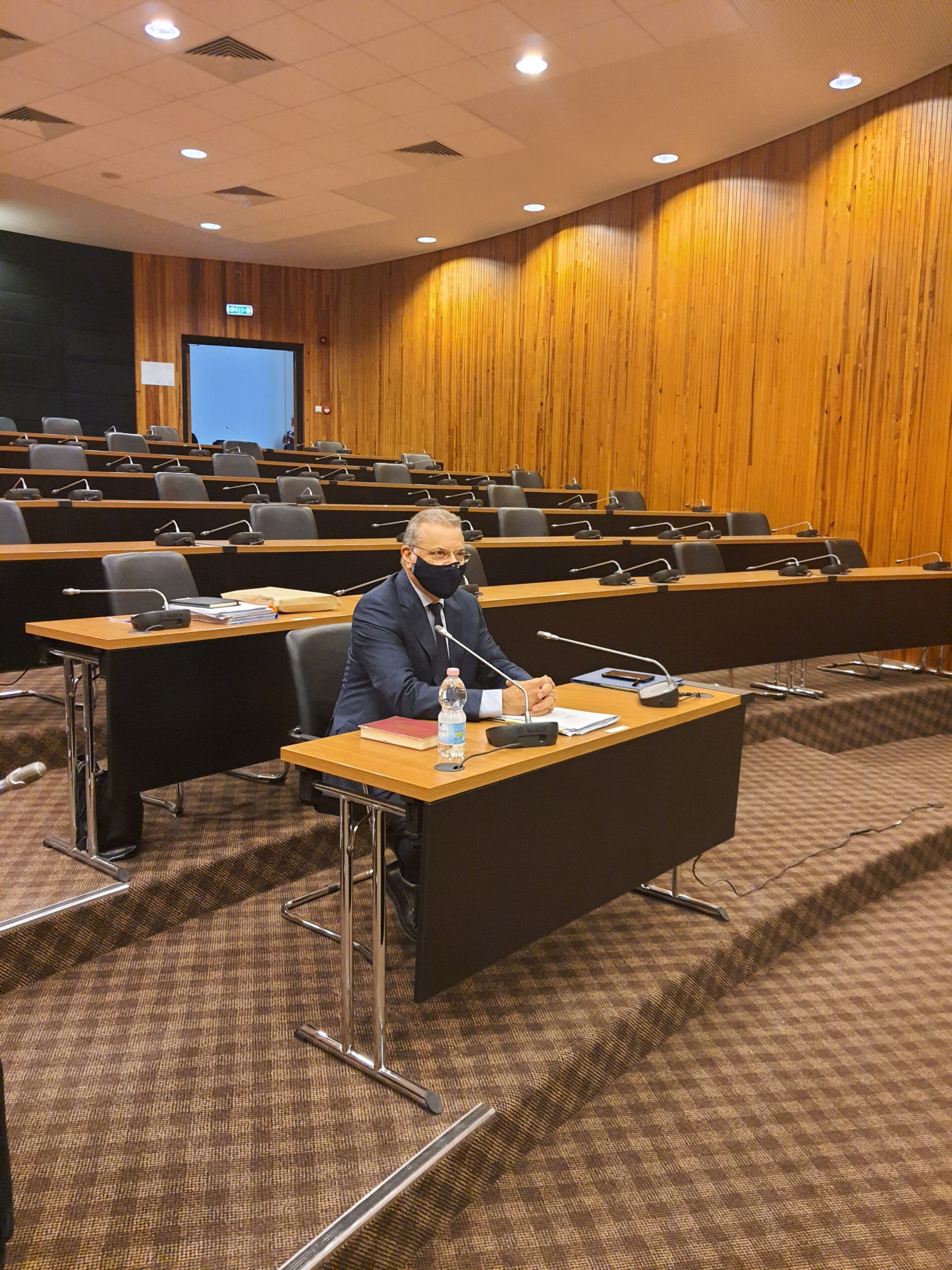 Kατέθεσε ενώπιον της Ερευνητικής Επιτροπής για τα "χρυσά διαβατήρια" ο Νουρής