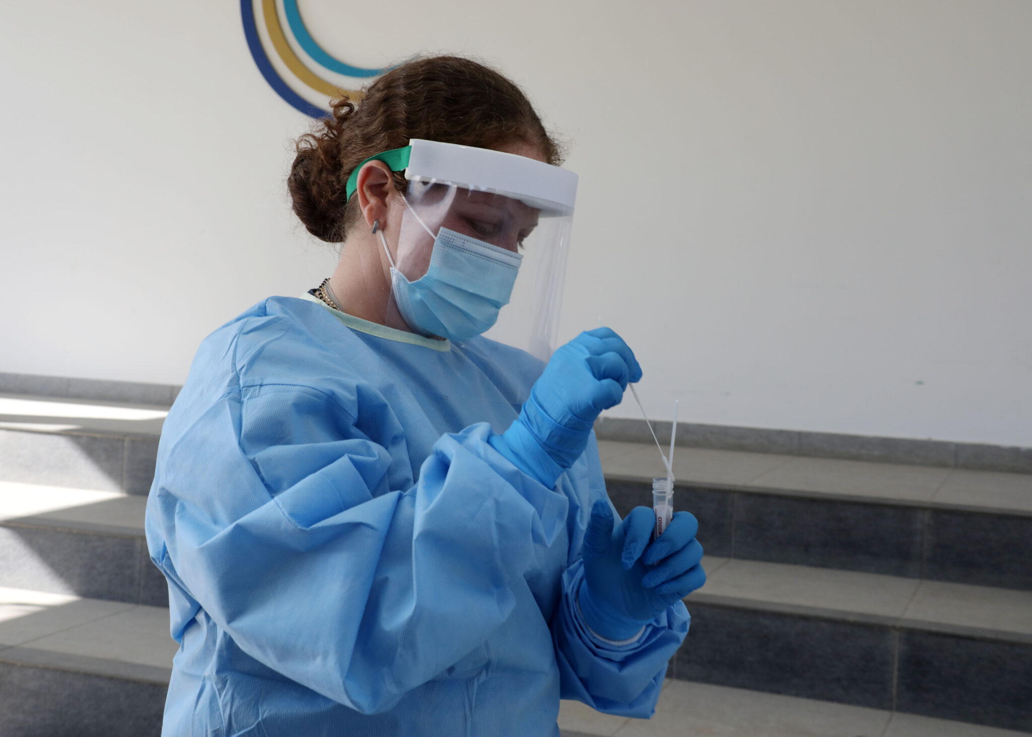 Άλλα 228 νέα κρούσματα κορωνοϊού και 46 θετικά rapid tests