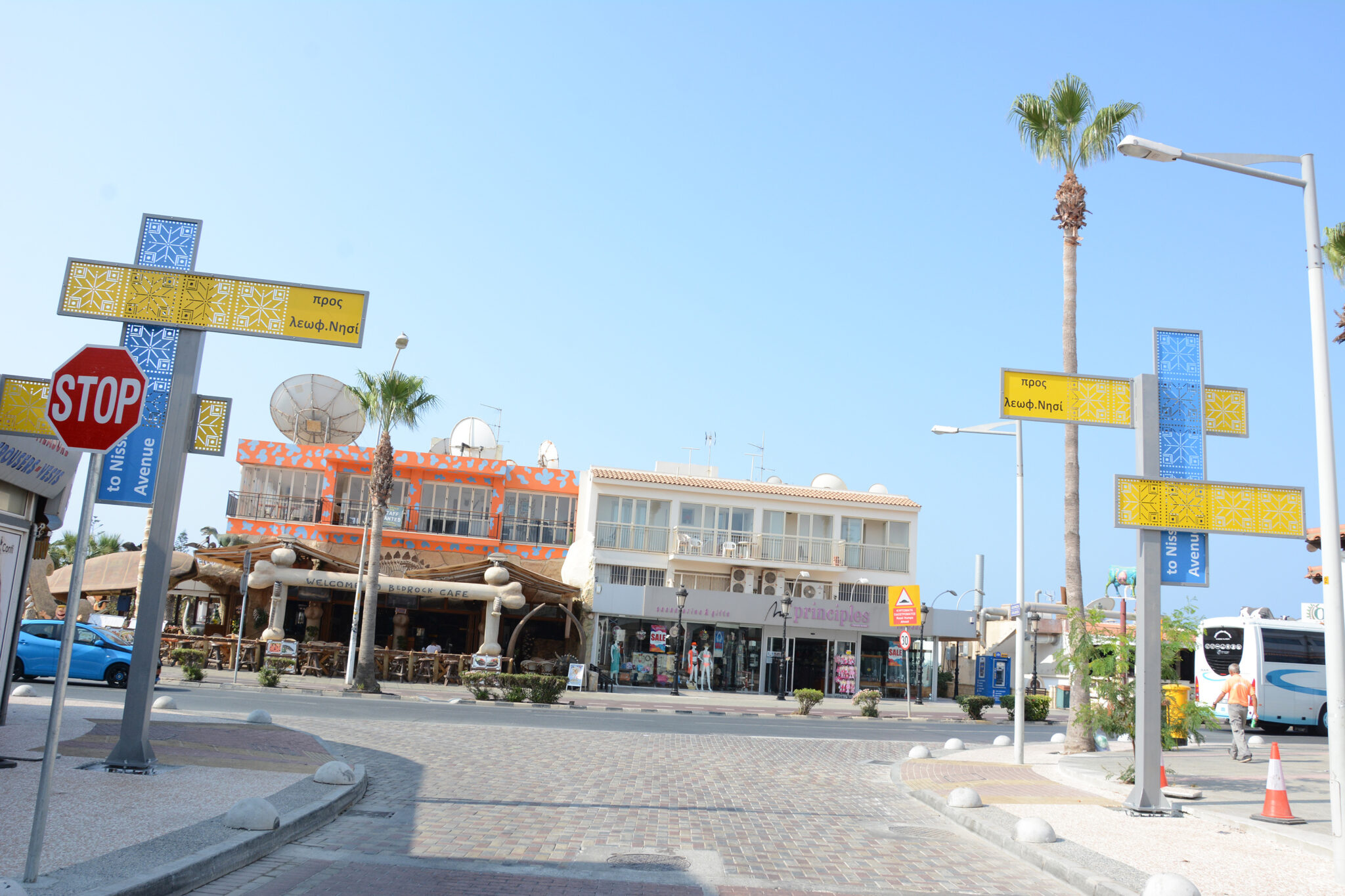 "Εγκλωβισμένο" το κράτος στα χαμηλά ενοίκια πέντε ξενοδοχείων της Αγίας Νάπας