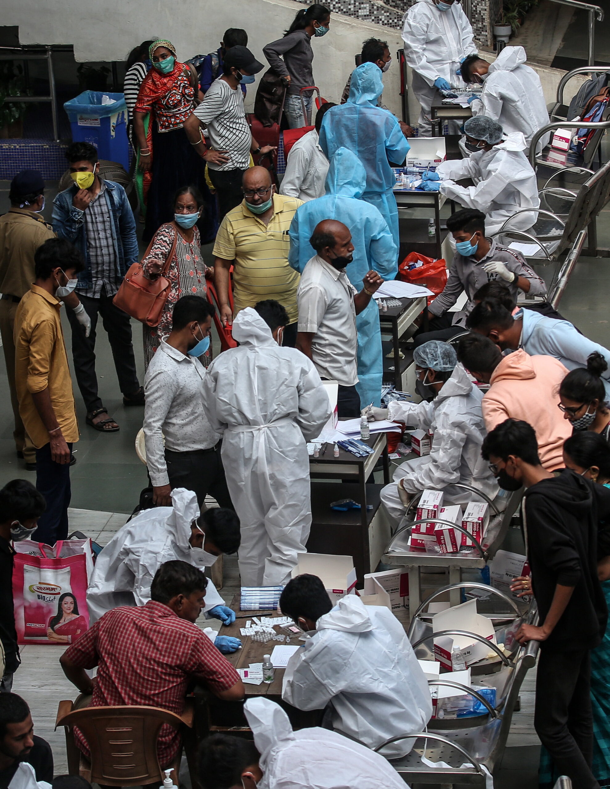 Ινδία: Νεκροί 5 ασθενείς από πυρκαγιά που ξέσπασε σε ΜΕΘ νοσοκομείου αναφοράς