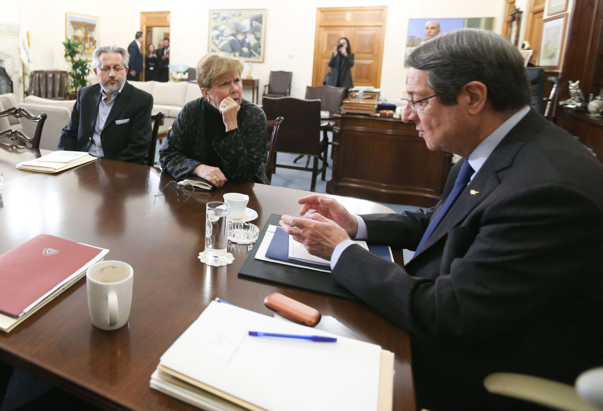 Έρχεται η Λουτ: Όσα θα της πει ο Πρόεδρος Αναστασιάδης