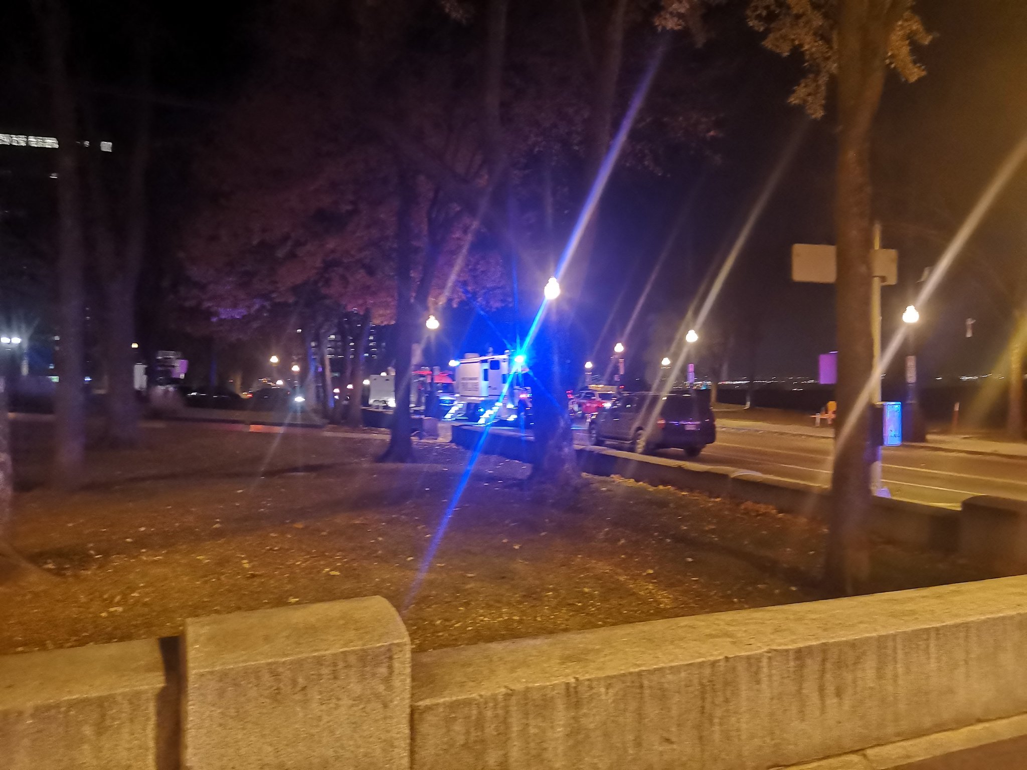 Επίθεση με μαχαίρι στο Κεμπέκ του Καναδά (ΒΙΝΤΕΟ&ΦΩΤΟ)