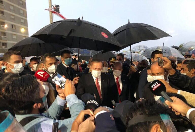 Χάνεται η Αμμόχωστος μπροστά στα μάτια μας