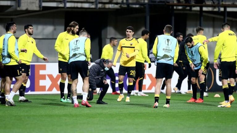 Tρία νέα κρούσματα στην ΑΕΚ