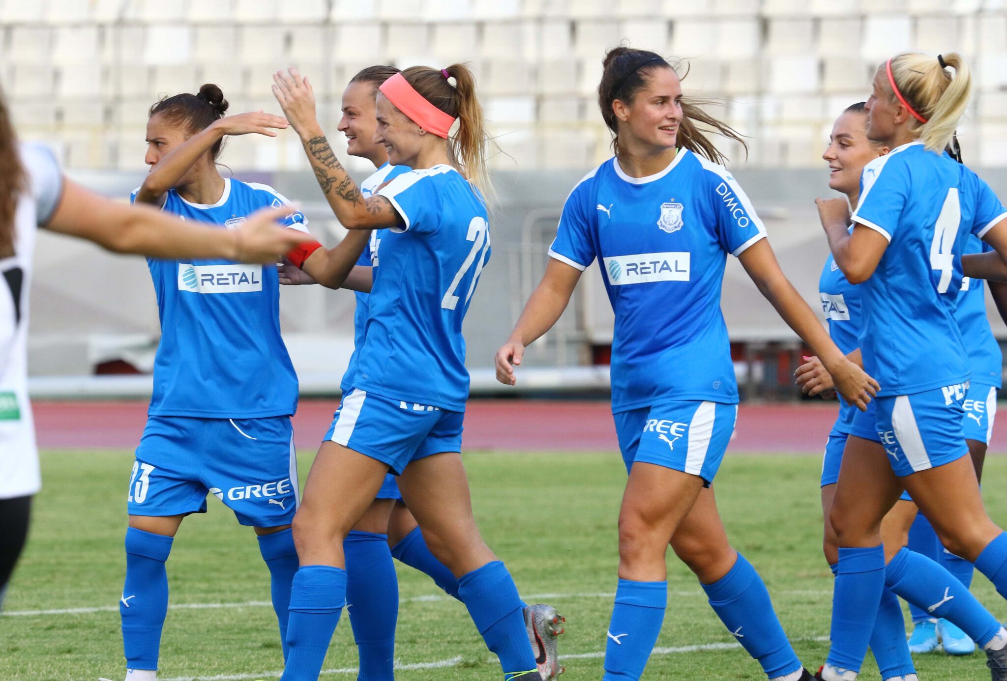 Επιβλητική νίκη και πρόκριση για τις Apollon Ladies
