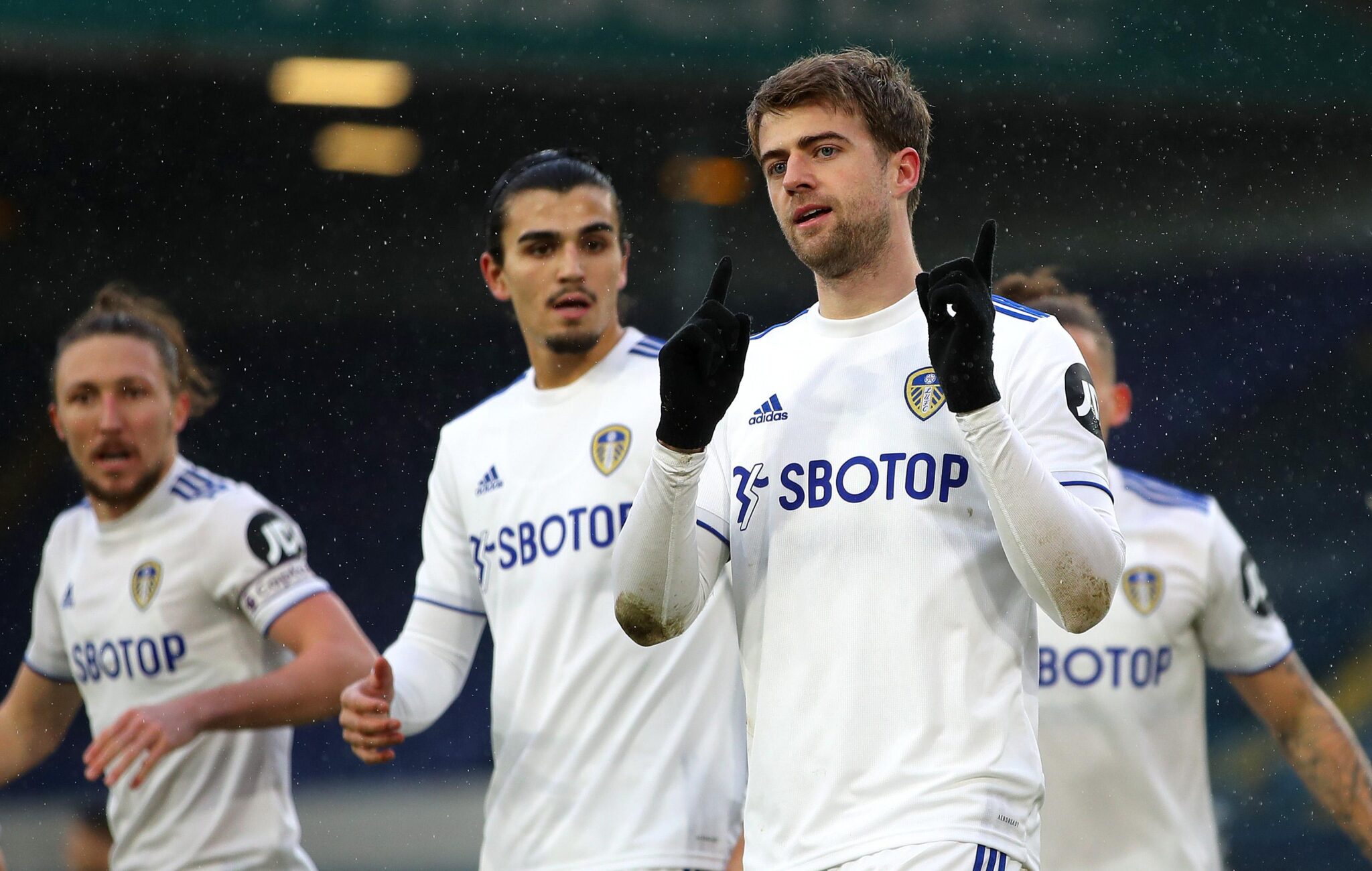 Άφησε την Μπέρνλι στα… χαμηλά η Λιντς