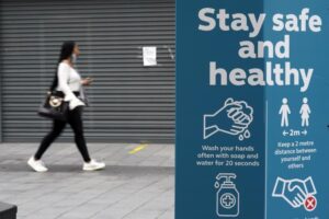 Παραπέμπει στα μέτρα που λαμβάνονται στην Ευρώπη το Υπουργείο Υγείας