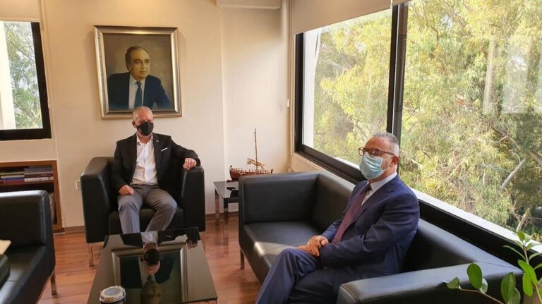 Συνεχίζονται οι ζυμώσεις για τον Προϋπολογισμό, ποια τα «θέλω» Σιζόπουλου (VID)