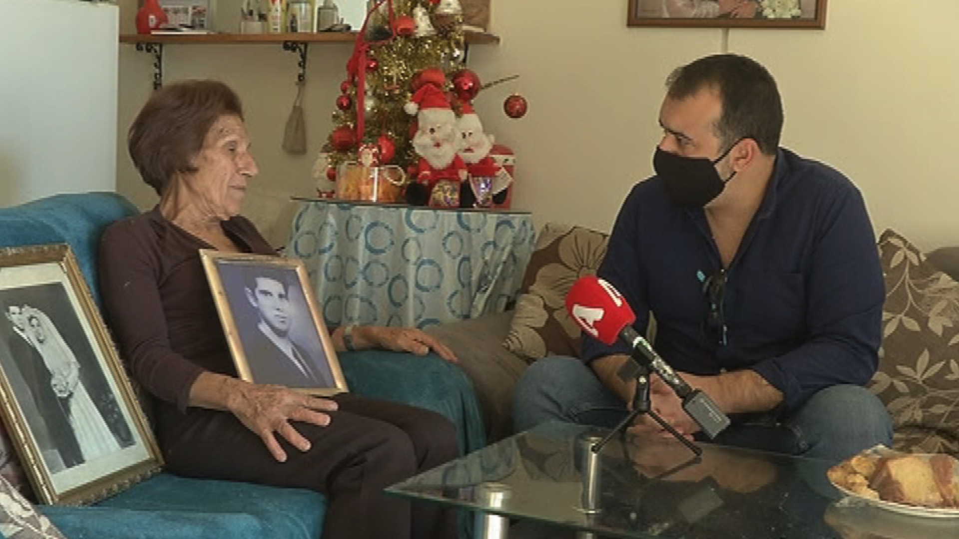 Έμεινε εγκλωβισμένη για 15 μέρες στο Βαρώσι με δύο παιδιά στην αγκαλιά (ΒΙΝΤΕΟ)