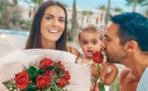 Κ. Αγαπίου: Διαγνώστηκε θετική στον κορωνοϊό μαζί με τον σύζυγo και την κόρη της