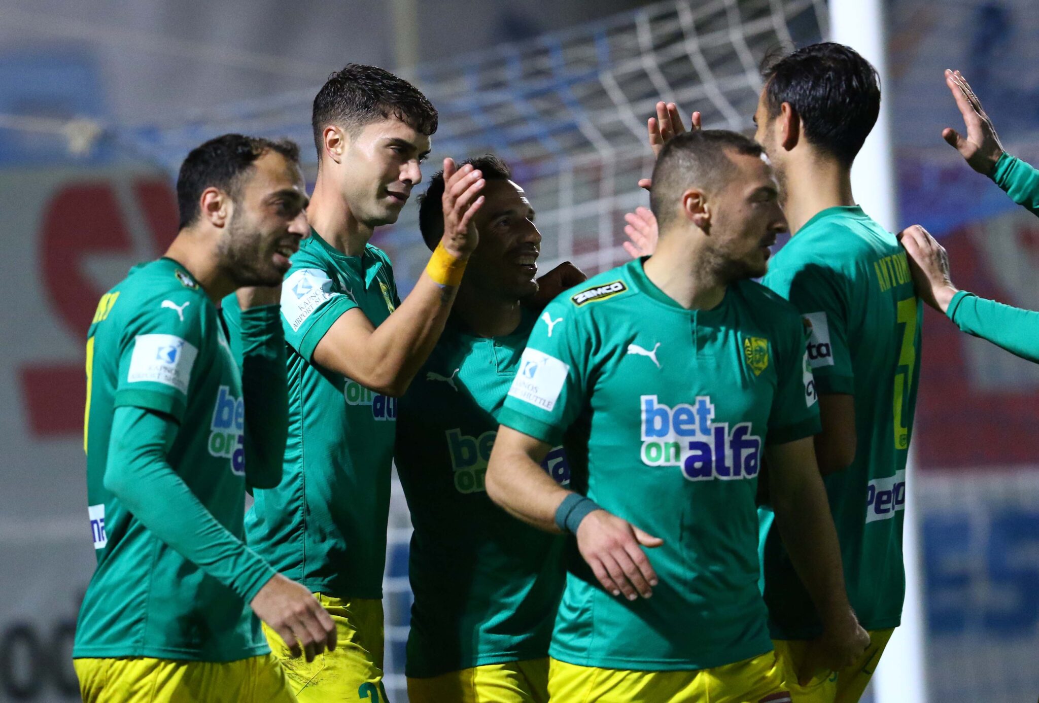 Να «κολλήσει» τις νίκες με τον Σωφρόνη στον πάγκο θέλει η ΑΕΚ