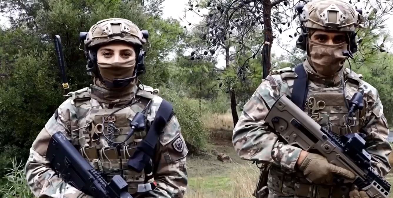 ΒΙΝΤΕΟ: Οι ένοπλες δυνάμεις της Κύπρου μας εύχονται χρόνια πολλά