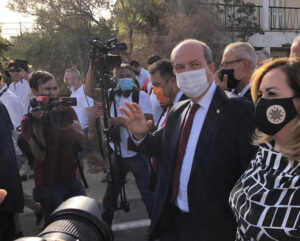 Επαναλαμβάνει την επιμονή του στη λύση δύο κρατών ο Ερσίν Τατάρ