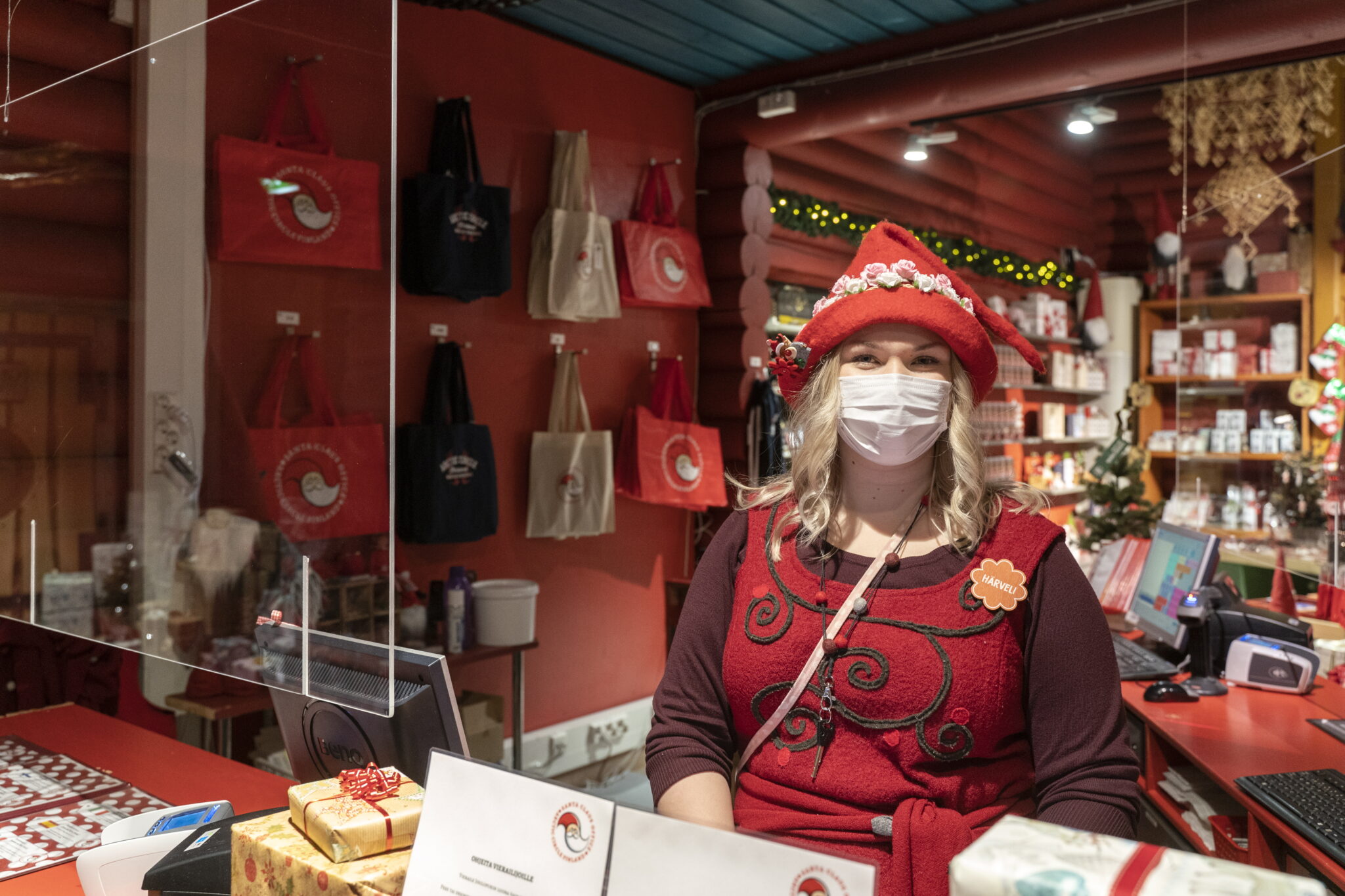 Το μήνυμα ΠΟΥ στα παιδιά: Ο Άγιος Βασίλης εμβολιάστηκε και θα φέρει τα δώρα