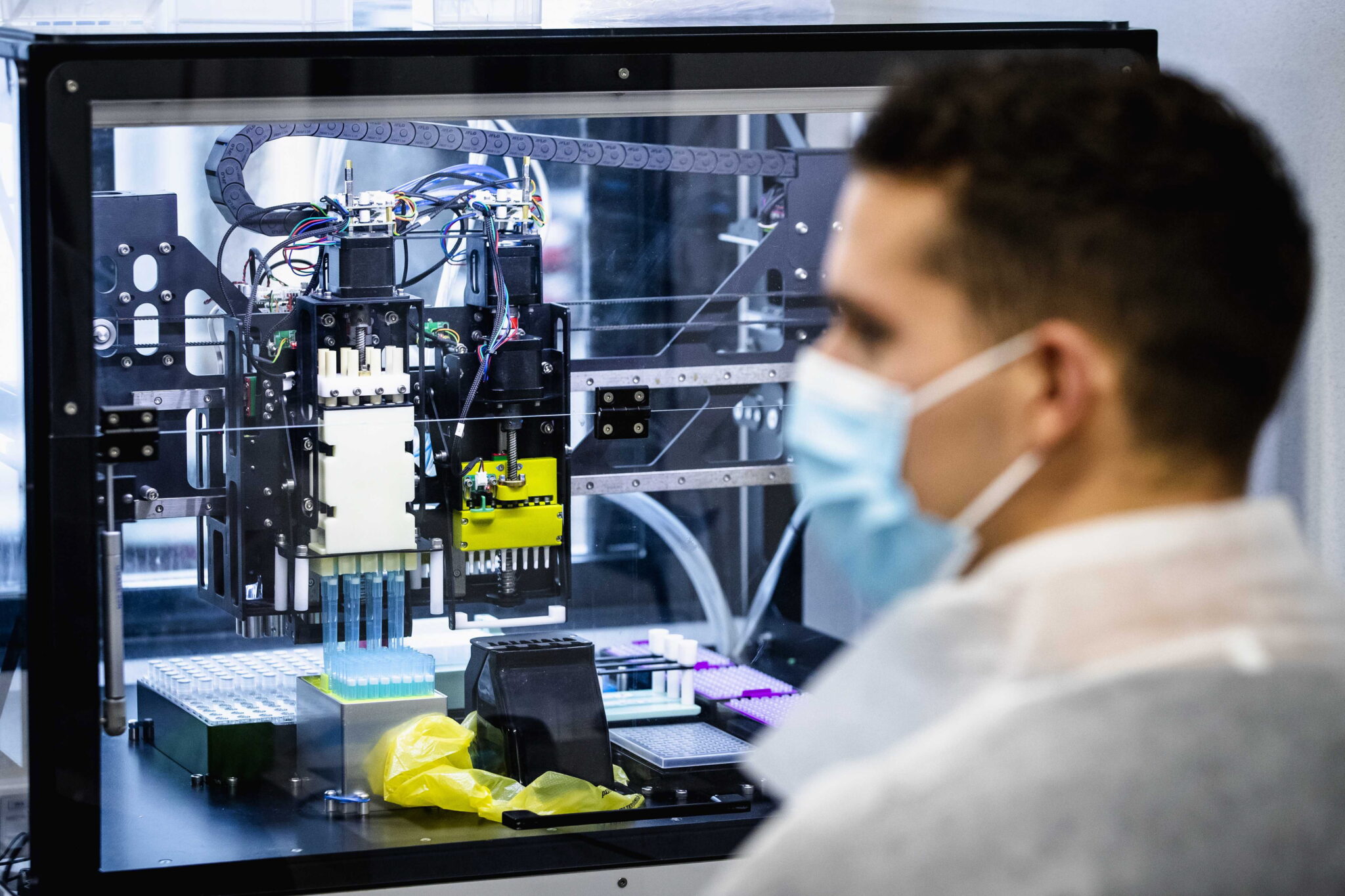 Απειλητικές επιστολές στη συμβουλευτική επιτροπή για τον κορωνοϊό της Ολλανδίας