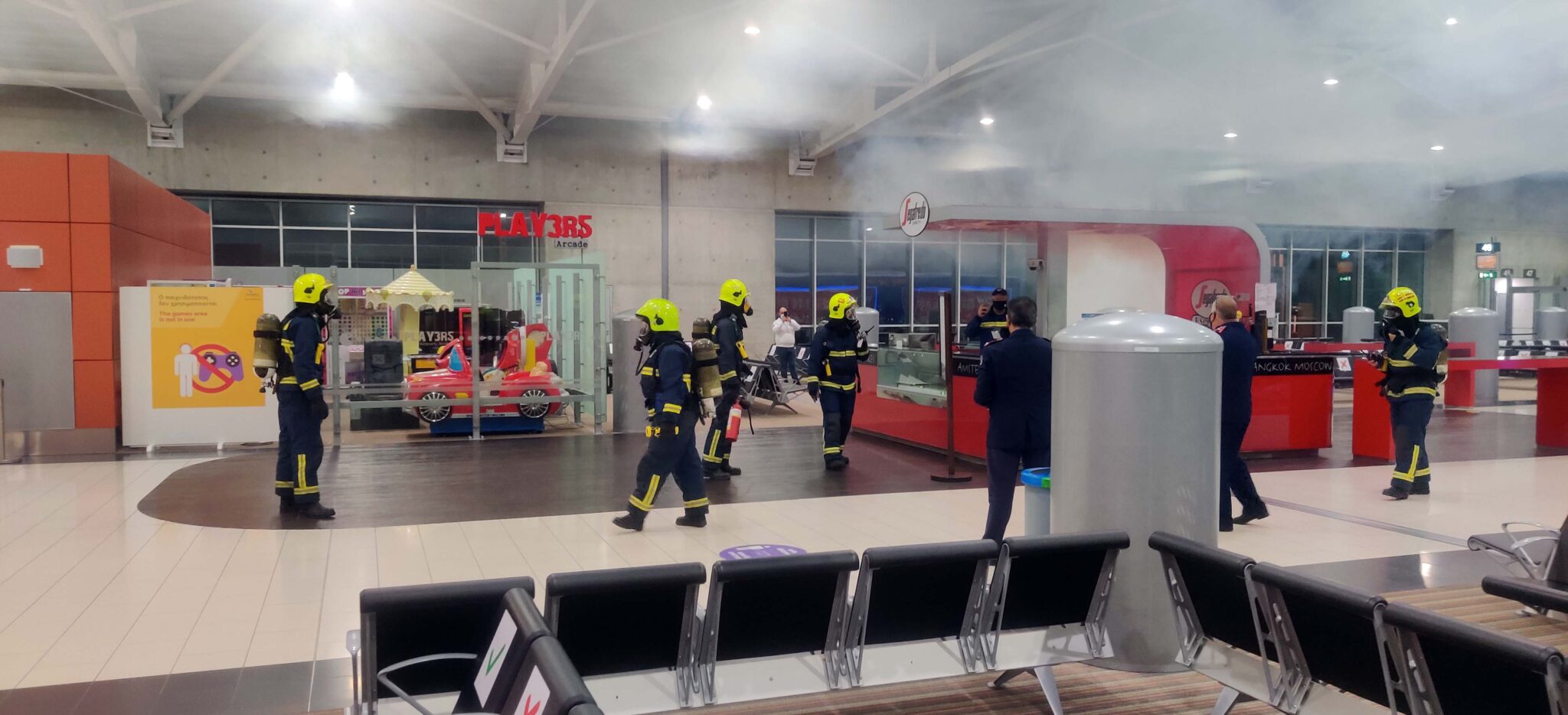 Φωτιά στις αναχωρήσεις και εκκένωση, το σενάριο άσκησης στο "Γλαύκος Κληρίδης"