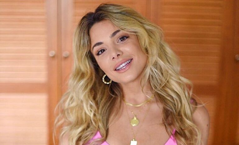 Η εικόνα της Ζοζεφίν με πασίγνωστη τραγουδίστρια του εξωτερικού και η σχέση τους