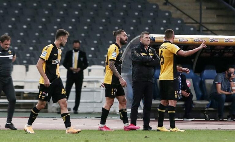 «Μαύρα» Χριστούγεννα για δέκατη χρονιά θα κάνει η ΑΕΚ