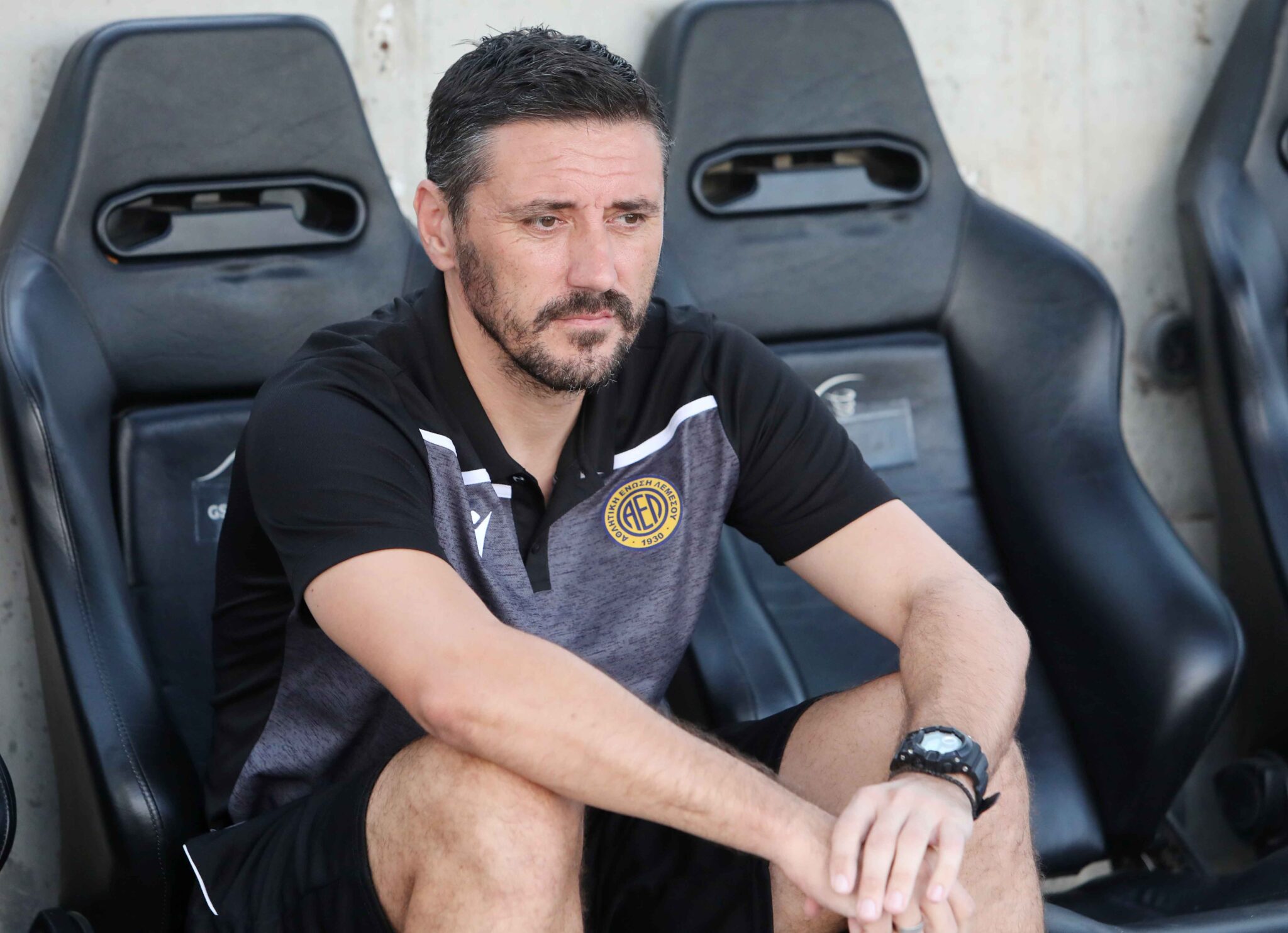 Το… ψάχνει για μεταγραφές ο Κέρκεζ στην ΑΕΛ