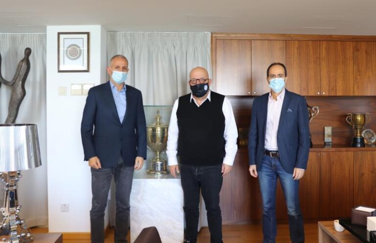 Αναβαθμίζουν τη συνεργασία τους ΚΟΠ – ΚΟΕ