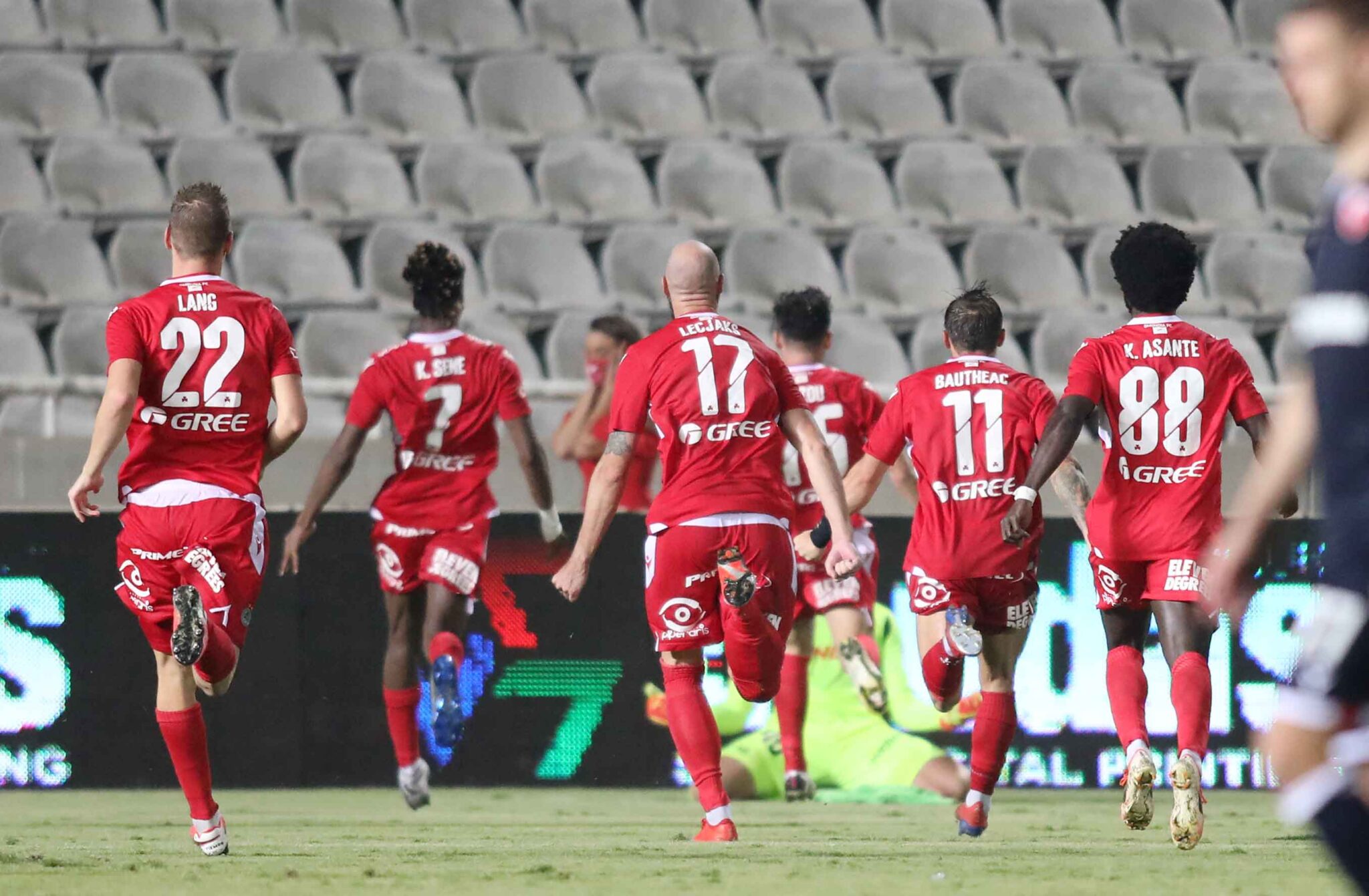 Τα 15 καλύτερα «πράσινα» γκολ του 2020 (ΒΙΝΤΕΟ)