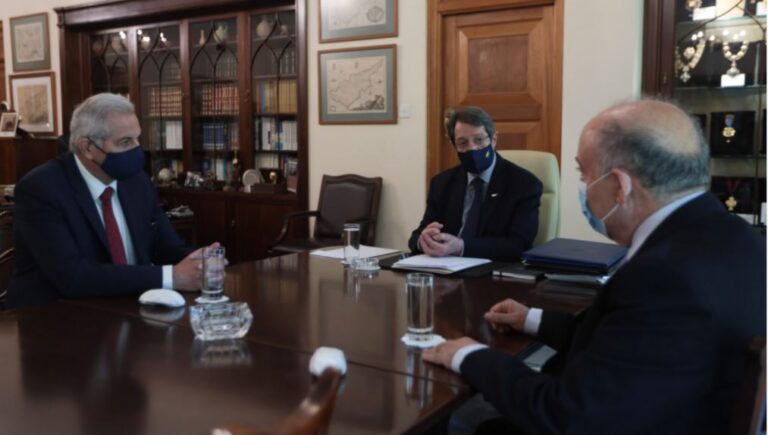 Συνάντηση Αναστασιάδη-Άντρου στο Προεδρικό