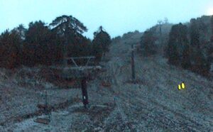 Έπεσαν τα πρώτα χιόνια στο Τρόοδος (ΒΙΝΤΕΟ&ΦΩΤΟ)