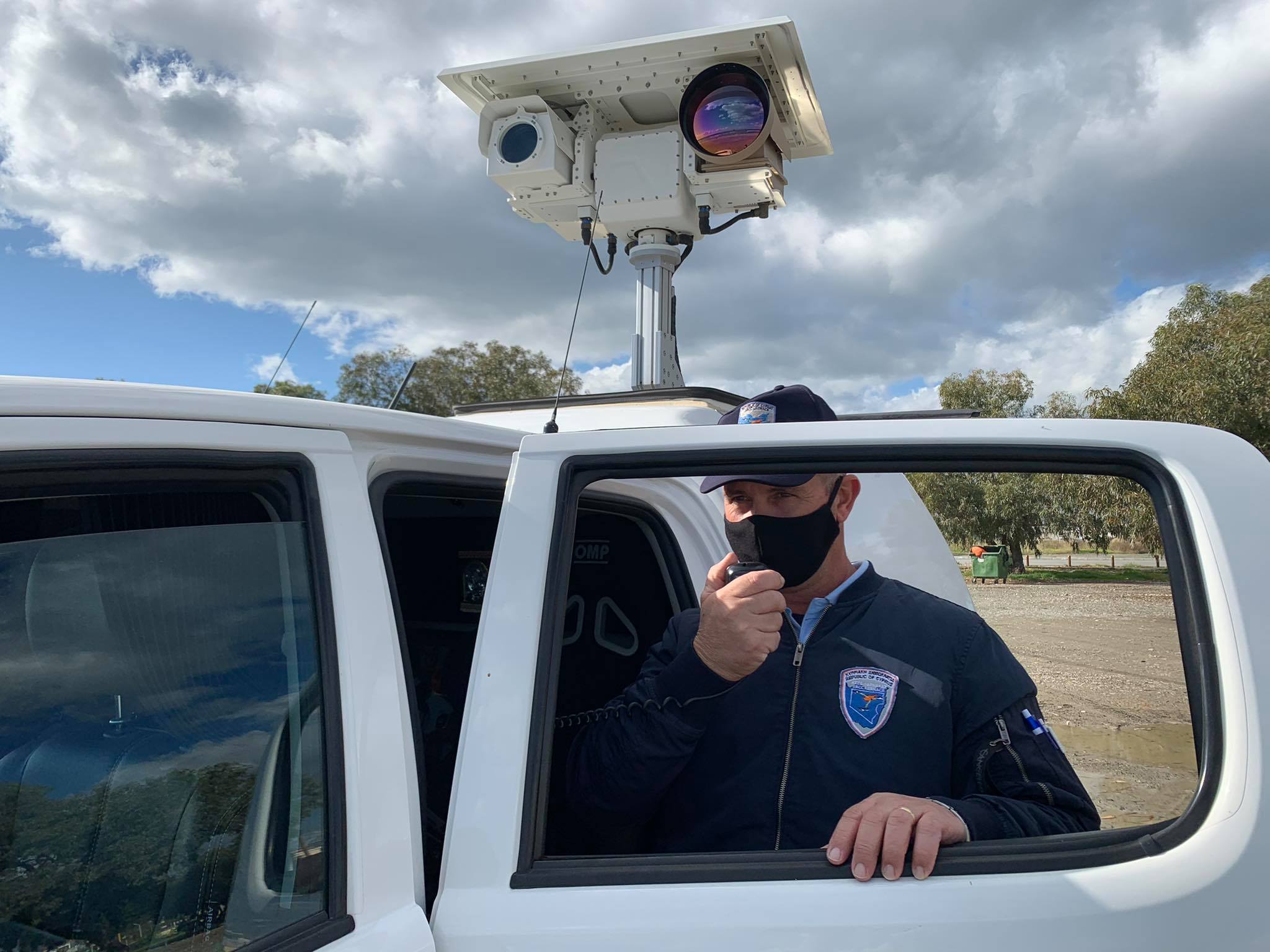 Με ελικόπτερο drones και δύτες το τρίτο 24ωρο ερευνών για εντοπισμό της 70χρονης