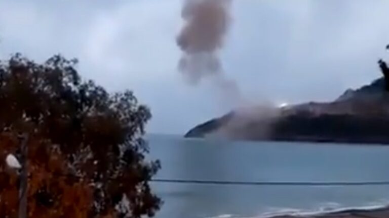 Διαδοχικές εκρήξεις στο εργοτάξιο του πυρηνικού εργοστασίου Ακκούγιου (VID)